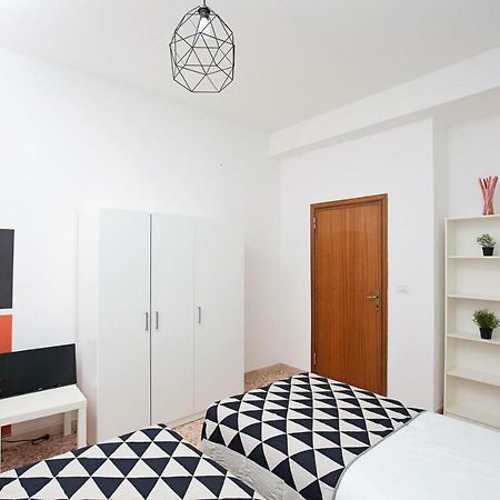 Ponte Tiberio Apartment Rimini Exterior photo