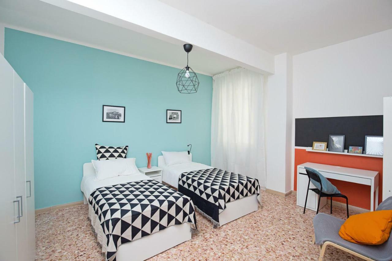 Ponte Tiberio Apartment Rimini Exterior photo