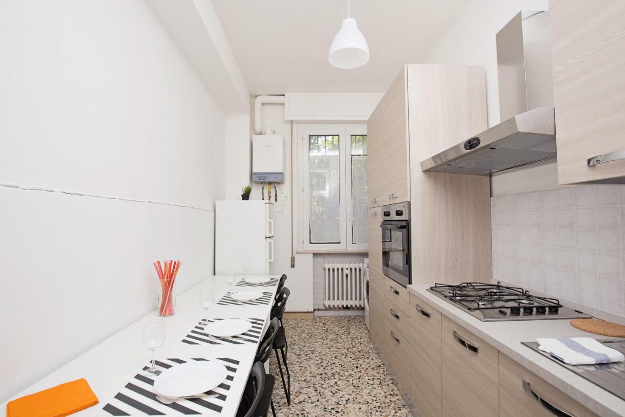 Ponte Tiberio Apartment Rimini Exterior photo