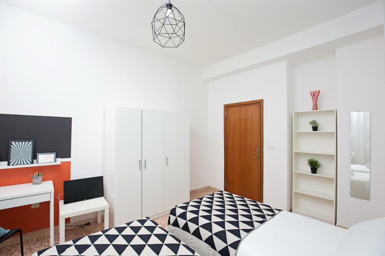 Ponte Tiberio Apartment Rimini Exterior photo